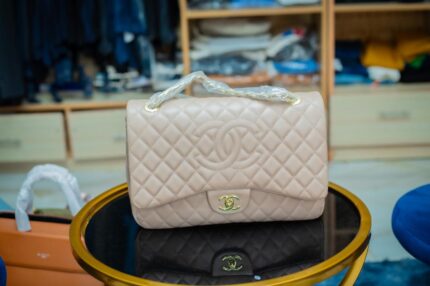 Channel Hand & Shoulder bag - Cream