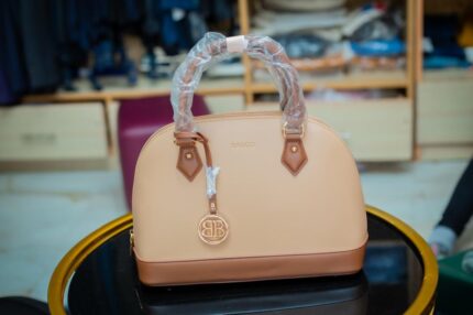 Bagco Handbag - Cream & Tan