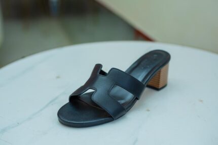 Small Heels Boxed - Black