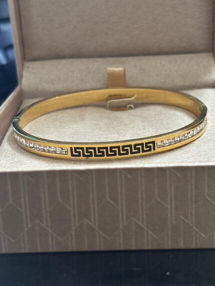 Kiyu Ziyu Bangle Pattern Bracelet