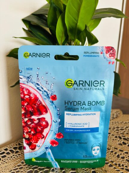 GARNIER Skin Naturals, Serum Mask,Hydrating,Soothing,Hydra Bomb Pomegranate Mask